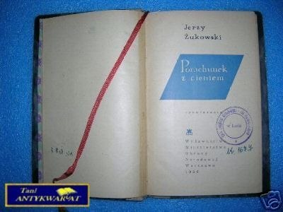 PORACHUNEK Z CIENIEM- J.Żukowski