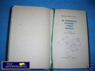 W NIEDZIELĘ ZAWSZE PADA DESZCZ - G. Molnar