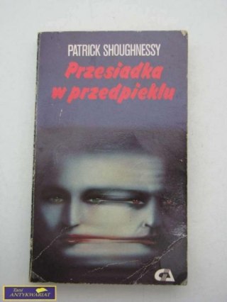 PRZESIADKA W PRZEDPIEKLU - P. Shoughnessy