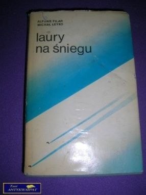 LAURY NA ŚNIEGU