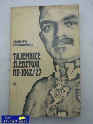 TAJEMNICE ŚLEDZTWA KO- 1042/27