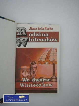 WE DWORZE WHITEOAKÓW