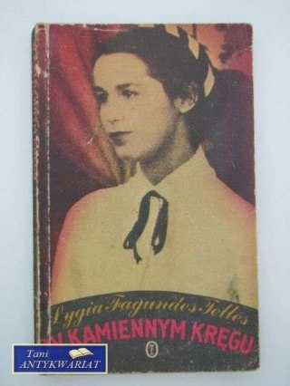 W KAMIENNYM KRĘGU