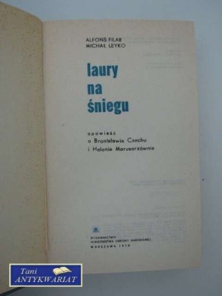 LAURY NA ŚNIEGU
