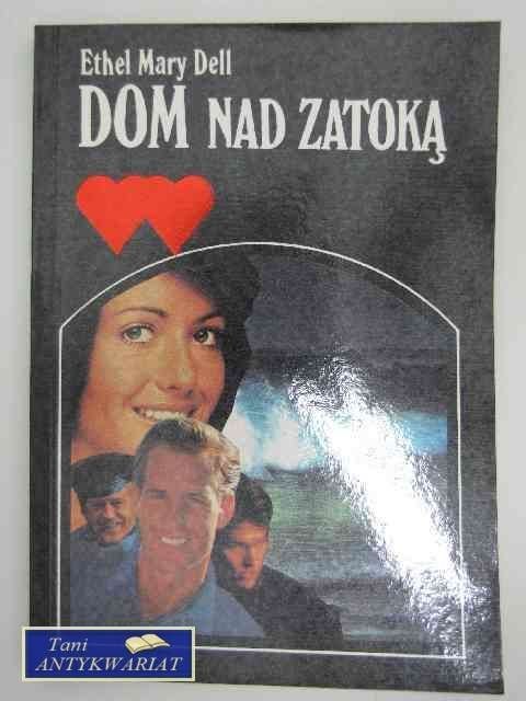 DOM NAD ZATOKĄ