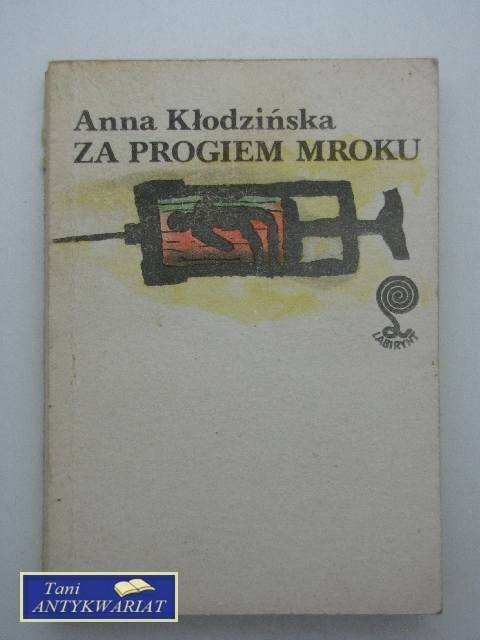 ZA PROGIEM MROKU