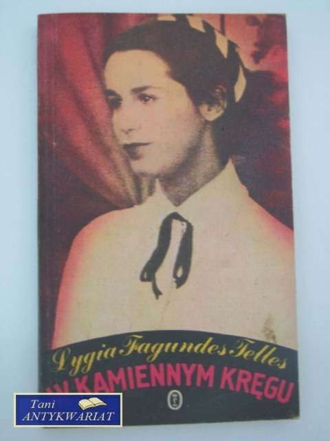 W KAMIENNYM KRĘGU W KAMIENNYM KRĘGU