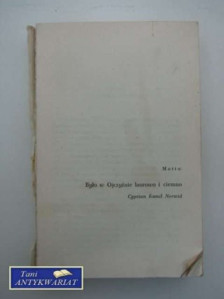 OD OKOPÓW DO BARYKAD