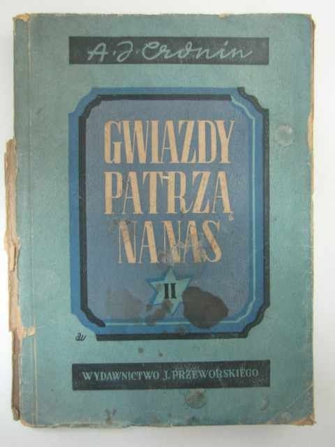 GWIAZDY PATRZĄ NA NAS