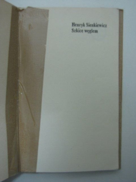 SZKICE WĘGLEM