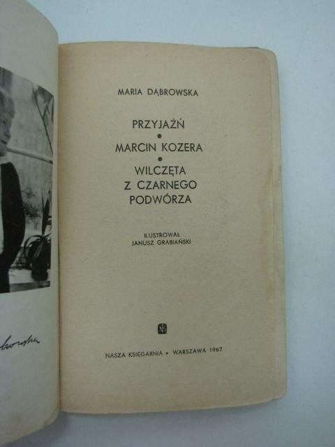 PRZYJAŹŃ, MARCIN KOZERA, WILCZĘTA Z CZARNEGO PODWÓRZA