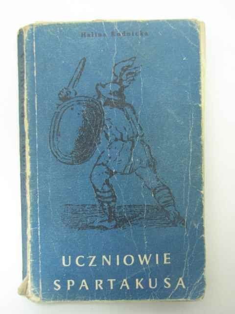 UCZNIOWIE SPARTAKUSA
