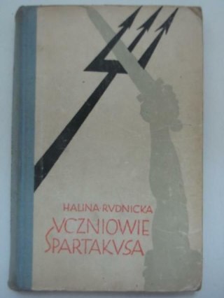 UCZNIOWIE SPARTAKUSA