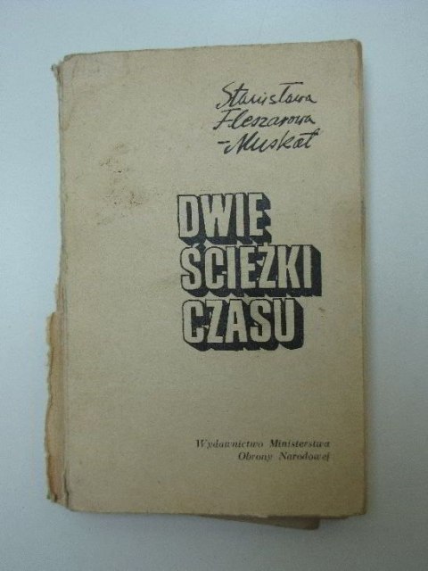 DWIE ŚCIEŻKI CZASU