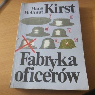 Fabryka oficerów TOM 2