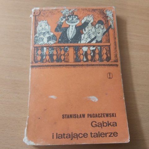 Gąbka i latające talerze