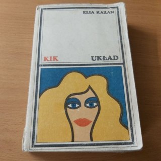 Układ