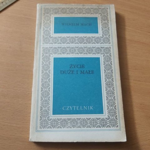 Życie duże i małe