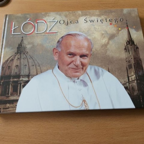 Łódź Ojca Świętego w 20 rocznicę wizyty Jana Pawała 2 w Łodzi.