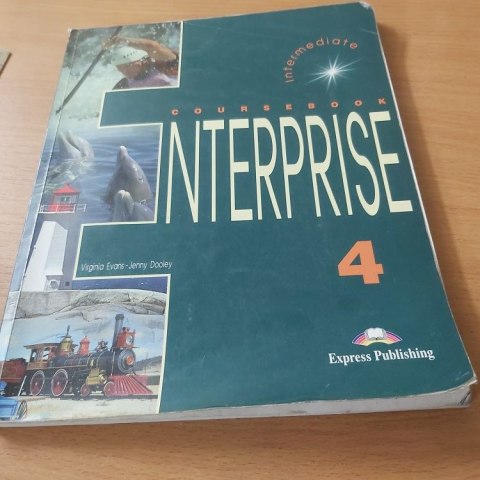 Coursebook enterprise 4 Intermediate Coursebook enterprise 4 Intermediate