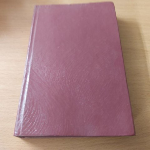 Poezje Pawlikowskiej wstępem opatrzyła Maria Józefacka