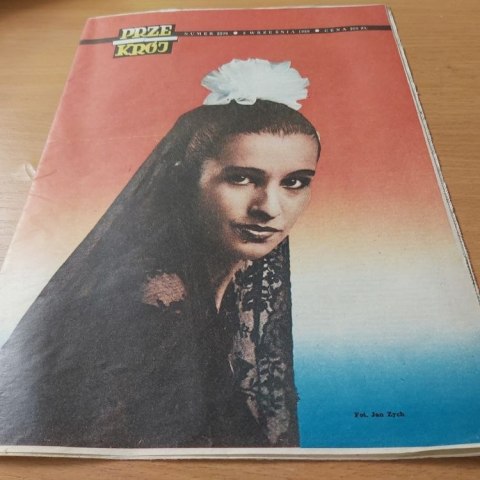 Przekrój nr 2306 z 3 września 1989 roku.