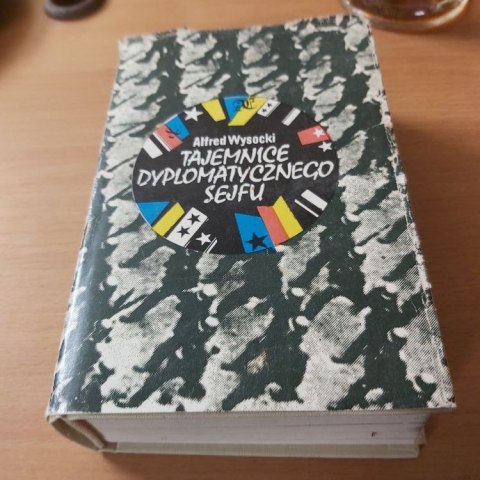 Tajemnice Dyplomatyczne Sejfu