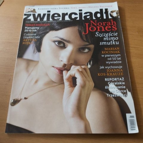 Zwierciadło nr /1959 styczeń 2010 rok.