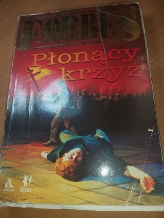 Płonący krzyż
