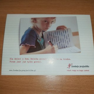 Pocztówka - Dla Dzieci z Domu Dziecka początki wszkole są trudne..