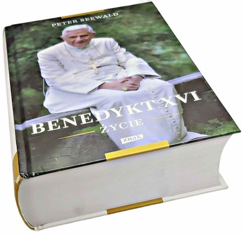 BENEDYKT XVI Życie