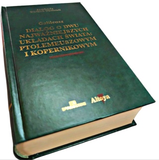 DIALOG O DWU NAJWAŻNIEJSZYCH UKŁADACH ŚWIATA: PTOLEMEUSZOWYM I KOPERNIKOWYM