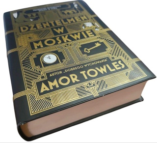 DŻENTELMEN W MOSKWIE Amor Towles